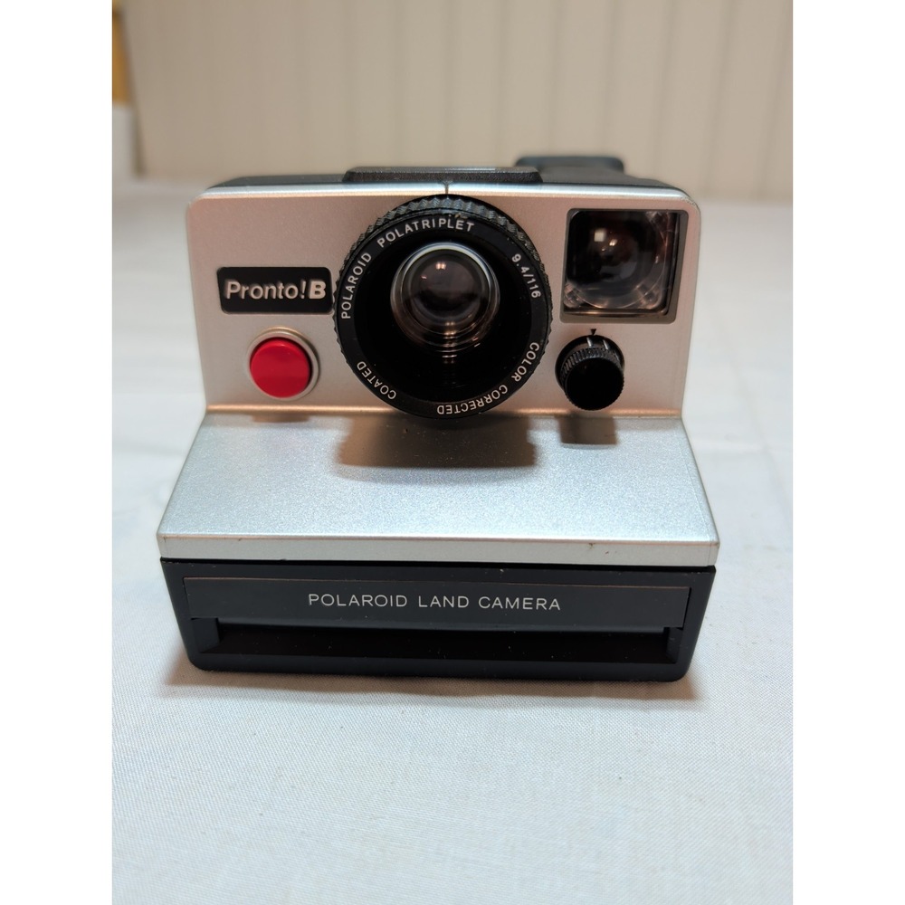 Vintage Polaroid Pronto B Film Camera Manual Focus SX-70 1970s